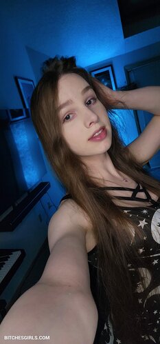 72724368413838584057174539246670564300 thumbnail