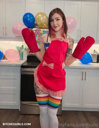 146568333992179175336455774418695197354 thumbnail