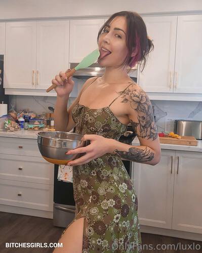 113727470194206266568157562910831354062 thumbnail