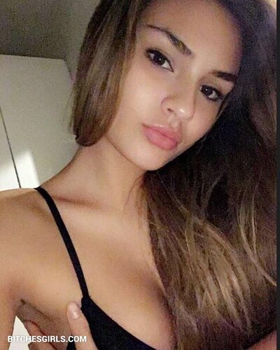 75610722617603114353817402399371758200 thumbnail