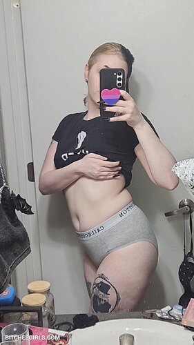 212328797706502874018958063708093119367 thumbnail