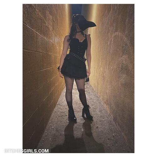 41263564434279154774997350422354247207 thumbnail