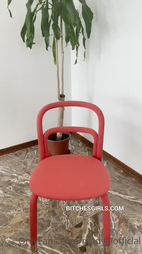 45721c35a1a23bb9f9142dd8eafa74247fee81bb1da0bd8d6cd269ee1eddbaa2 thumbnail