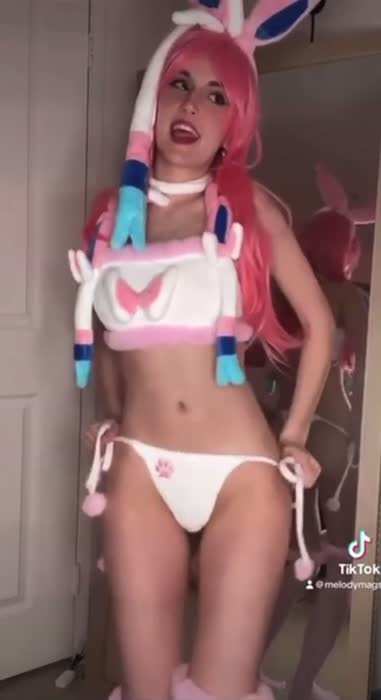 20467d8b2714d676cc1e606dca8c762372257f55aebfd02ea6d72ee865769d53 thumbnail