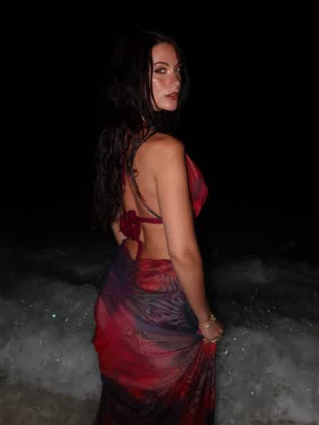 c575347f0195a759698110d4773595144a60e1a0e5be953ba7bf36f8b2586274 thumbnail