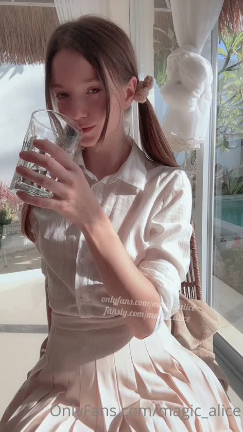 7926914960985856816863131430417224540 thumbnail