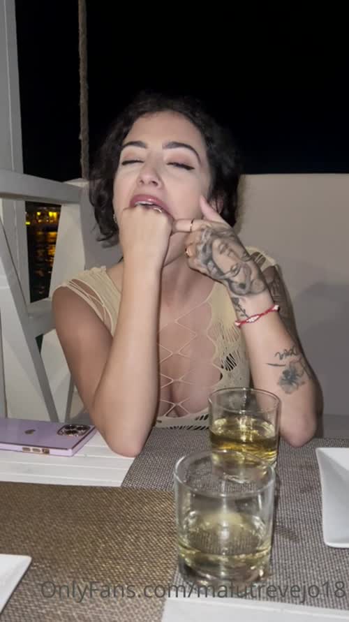 327325844970838235240267172863807385124 thumbnail