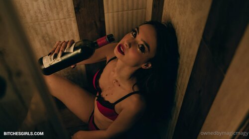 262643454775309943969903137557457972891 thumbnail