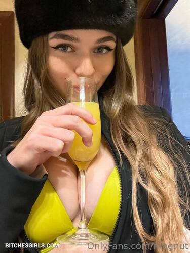 115591490114410411345588104208087739162 thumbnail