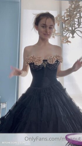 Magnutt02 Nude - Megan Nsfw Photos