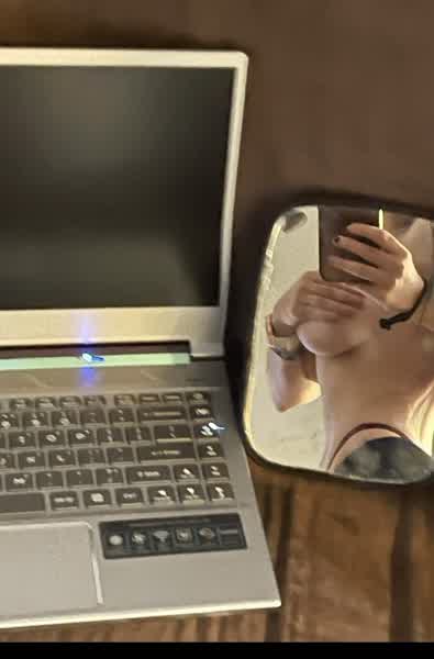 dcb19a2687b6d4e0fd8e2363ca24662de9a4aac4b89b8f505bc191d817997d9d thumbnail