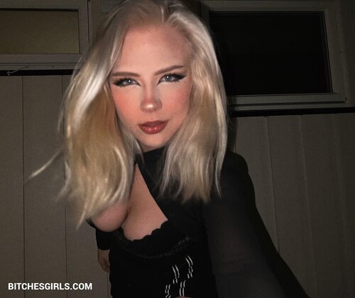 259854888889669395509895018860992494251 thumbnail