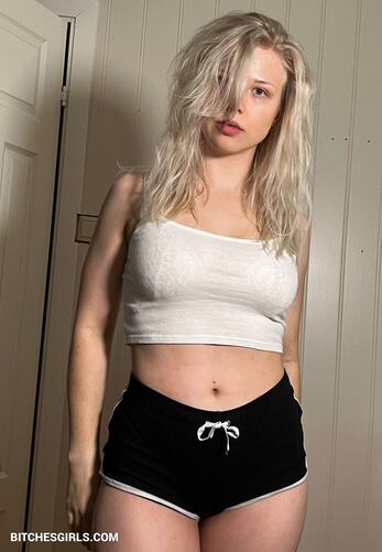 269425723441615382637968909253119155273 thumbnail