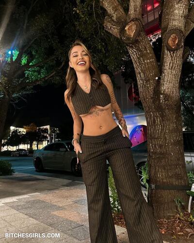 264864861096687525566618085794123053734 thumbnail