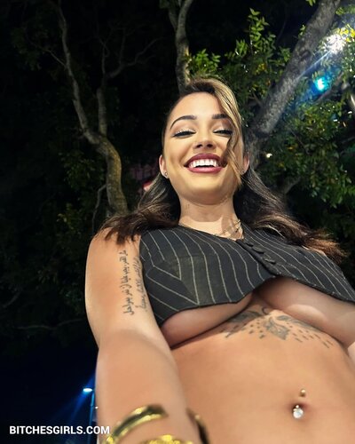 88608543812529567884547407205780734212 thumbnail