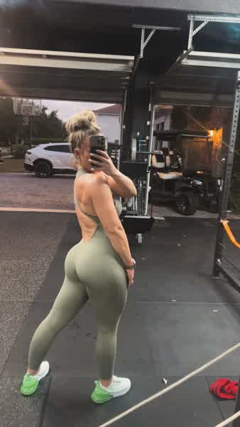 1874e5e6289d736cf2a519a79cc97ab0ad765f8a98d44d787d45f1d2860c8abe thumbnail