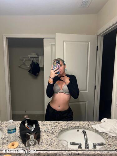 100368569859232102266344281713720668532 thumbnail