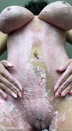 267681029714461638272011020553622152667 thumbnail