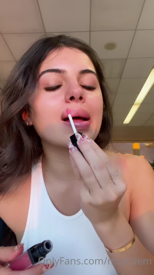 233121537675106813865856515700028738725 thumbnail