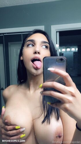 207447922578682276565967423565417783509 thumbnail