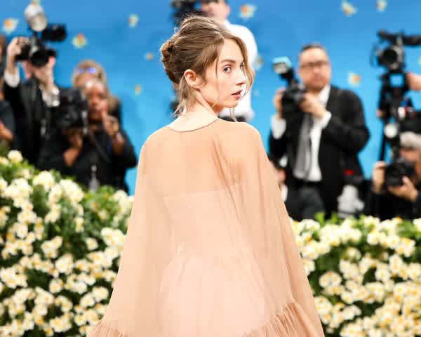 Maya Hawke Slim Celeb Videos - Mayahawke Pussy Archive