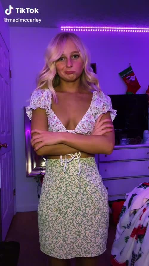 187570003531637692487372928333962945012 thumbnail