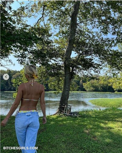 332758468291622775447821909825075457718 thumbnail