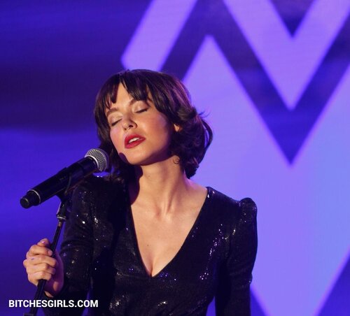 103583164562587333760686210770394347574 thumbnail