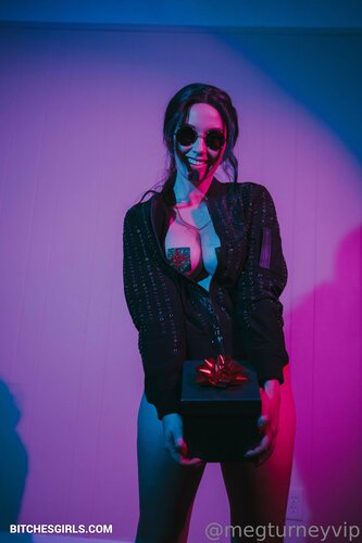 313524858848224745034305181236577063696 thumbnail