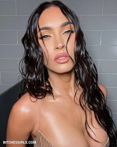 226453747078487132696942894753827296743 thumbnail