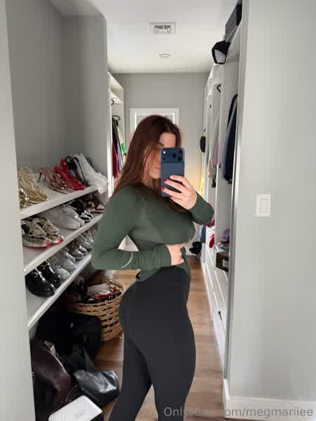 d1e66bec1bd40e28d1d3acc445bbe4af2dc25cb668cd003b7f0ab11d9aab783f thumbnail