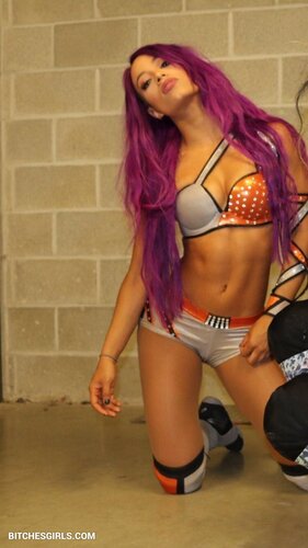 246490483618341922880282352799315662004 thumbnail