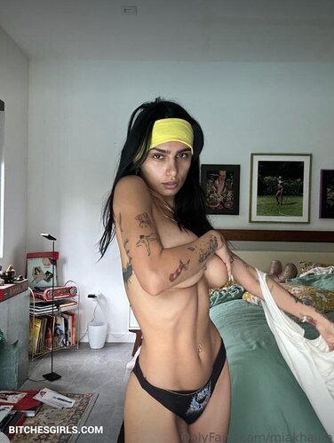 176582635876647614143159955444215487377 thumbnail