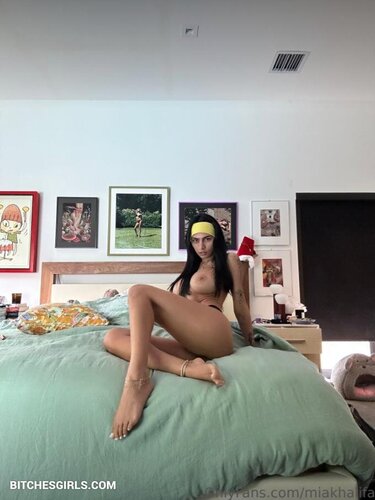 77636488135228291646865783346758393950 thumbnail