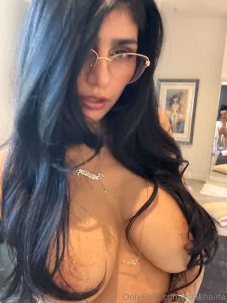 fbf69113639724971e87b75bdfb9cc23dd76fb80a1da2e87ae3e74beca3c85dc thumbnail