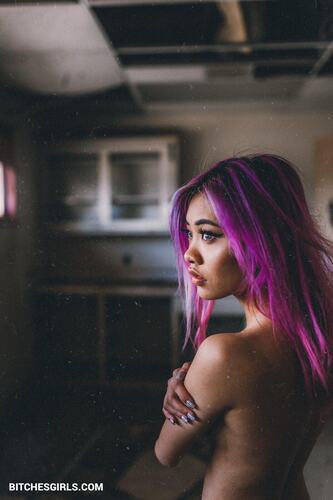 212072885501645750550314389317125776146 thumbnail