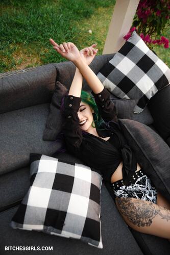 330187888113834254522760787470268005829 thumbnail