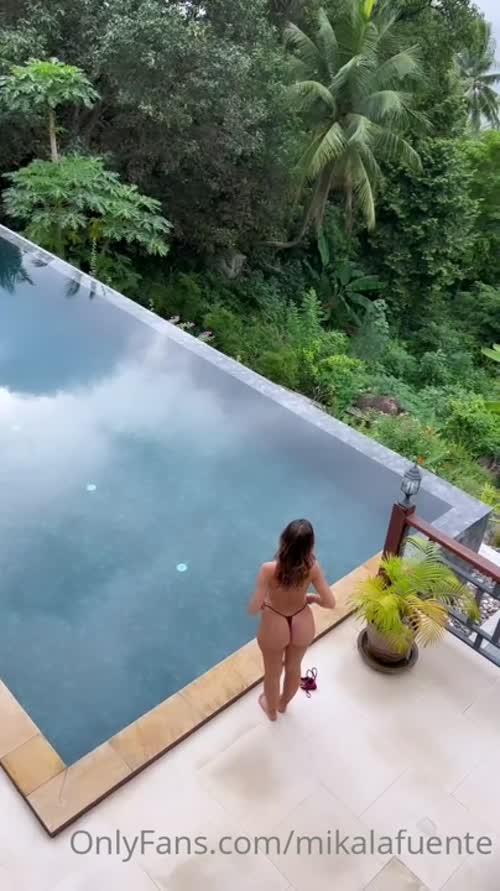 277502694395566465424942712379076514823 thumbnail