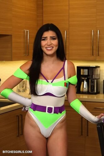 244304613955090301912553599395305912418 thumbnail