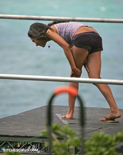 35868548534137731529239542534584142494 thumbnail