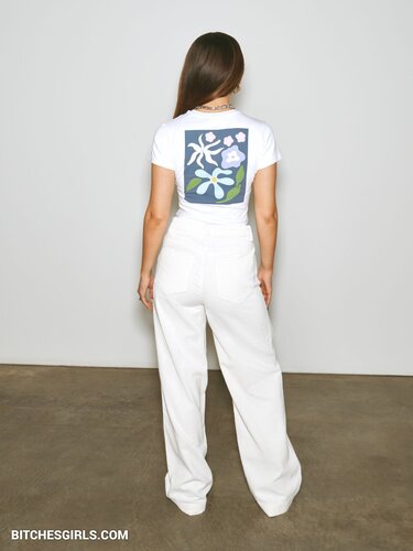 276834224365482997397551761084040329049 thumbnail