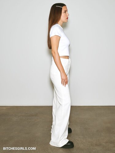 37700779909610604675724425790644222930 thumbnail