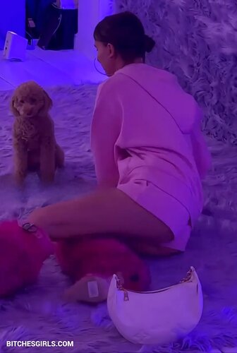 Milliebobbybrown Nude Celebrities - Millie Bobby Brown Celebrities Leaked Nude Photos