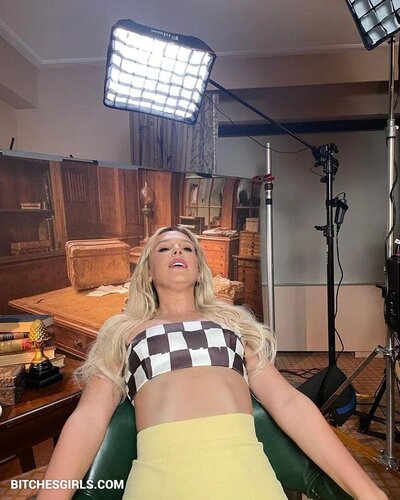 316704657015505196236130483022304454400 thumbnail