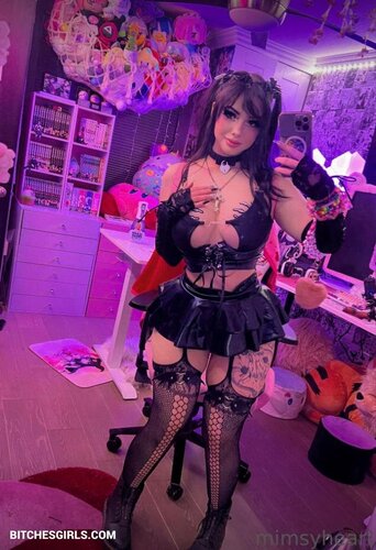 299920297939323085758892985674766744467 thumbnail