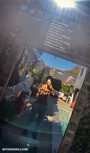 88644971608200195608453377519620362749 thumbnail