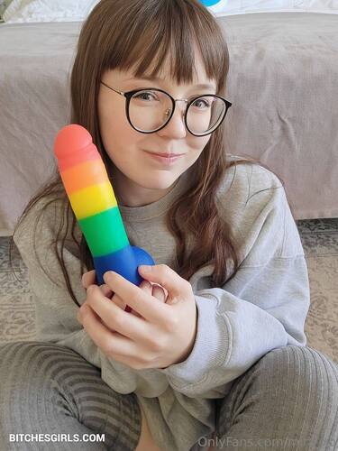 205679980478636404811139008228631606857 thumbnail