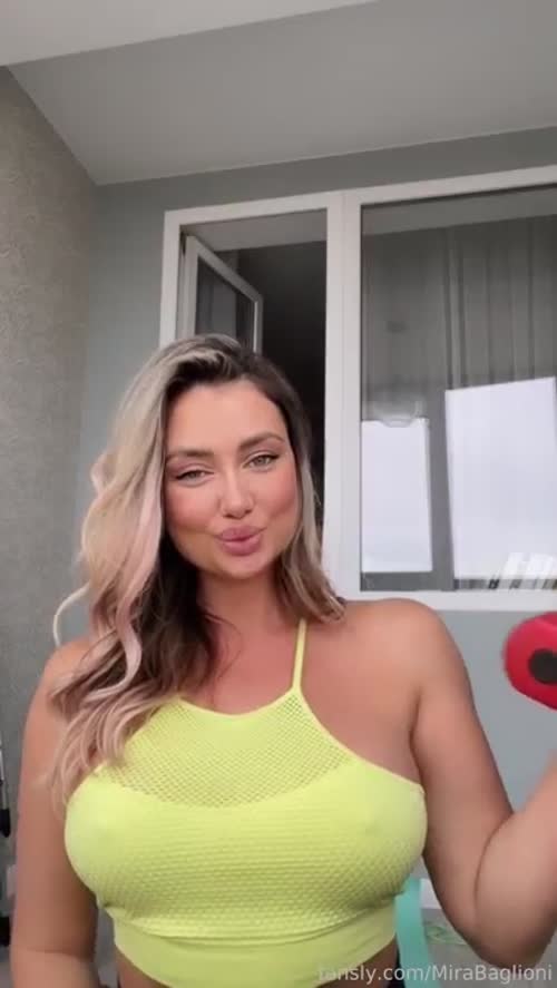 205482432532123452582365683291423520376 thumbnail