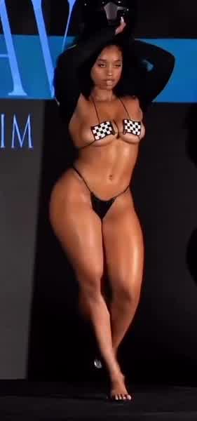 bf0082dc5379df3a766f406c28d63d385e3436f8c51d495345dc5f3752ee4f52 thumbnail