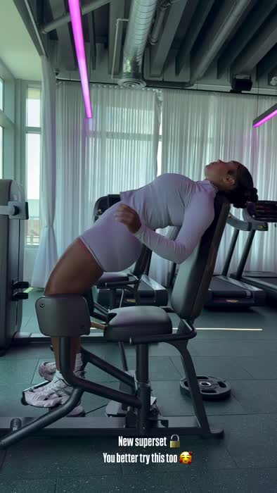 c044ae33f33e9cb5e55550a67b33361e7a06a05e72920ccd5558c699de1a87ec thumbnail